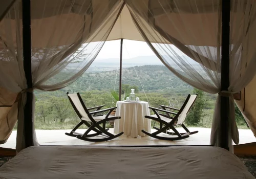 cottars-safari-camp-rooms-standard-tent-bedroom-03 cottars-safari-camp-rooms-standard-tent-bedroom-03